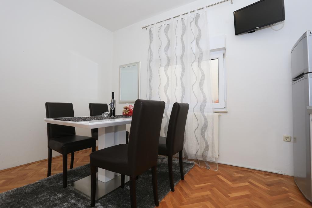 Apartments Maruna Self Check-In Задар Стая снимка