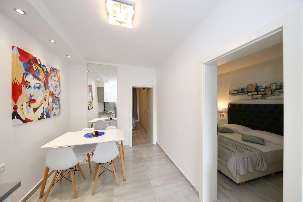 Apartments Maruna Self Check-In Задар Екстериор снимка