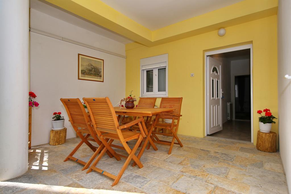 Apartments Maruna Self Check-In Задар Екстериор снимка